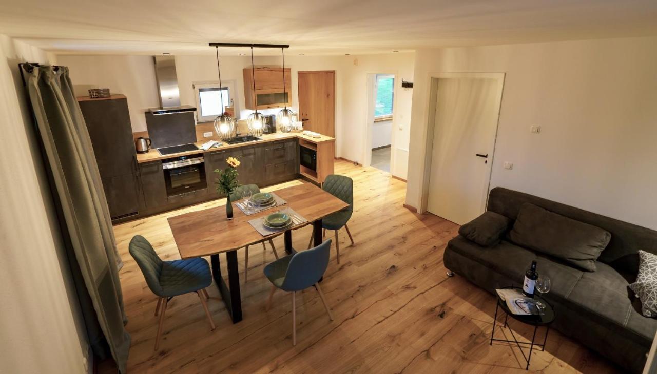 Ferienwohnung Poelzl Chieming Esterno foto