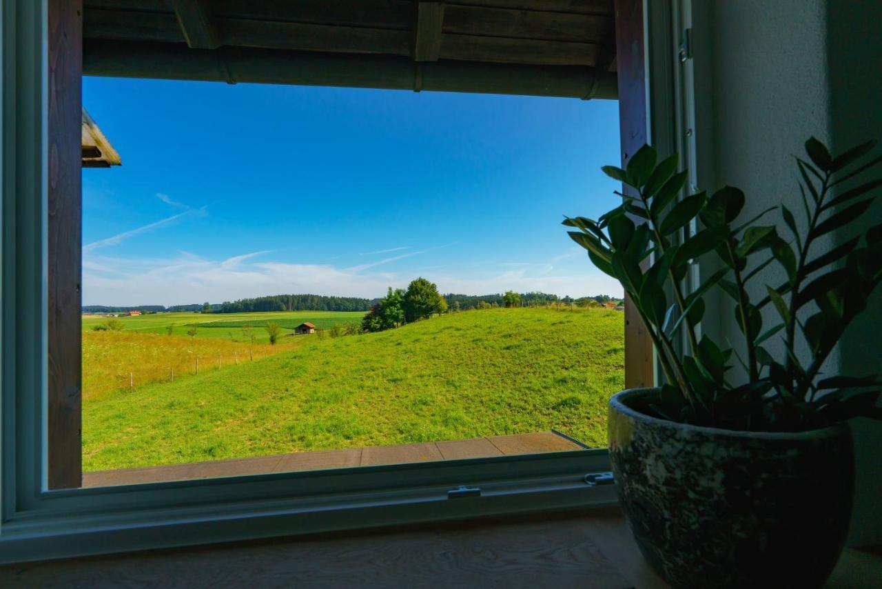 Ferienwohnung Poelzl Chieming Esterno foto