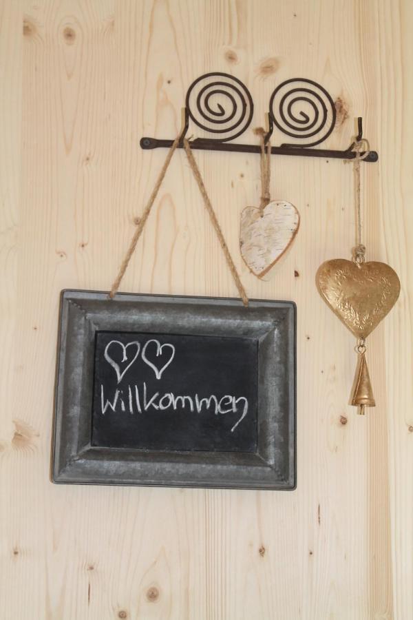 Ferienwohnung Poelzl Chieming Esterno foto